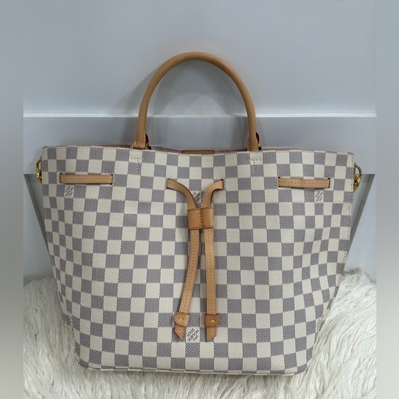 Louis Vuitton Girolata Azur Damier Women Tote Bag - Picture 8 of 11